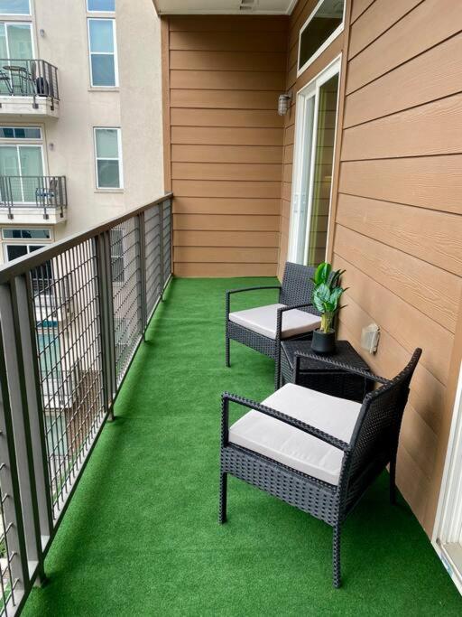 Luxury Apartment Close To Everything W Free Parking 5 Houston Exterior photo