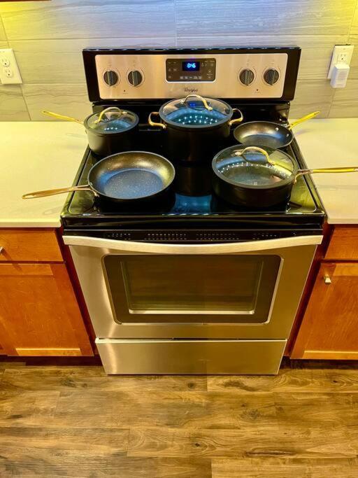 Luxury Apartment Close To Everything W Free Parking 5 Houston Exterior photo